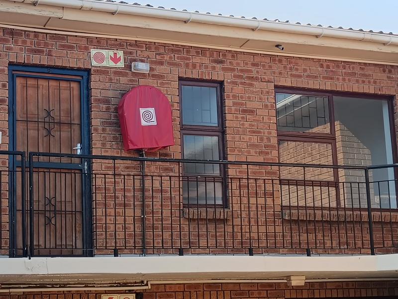 To Let 1 Bedroom Property for Rent in Windsor Park Western Cape